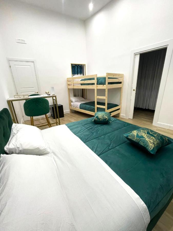 Quadruple Room with Private Bathroom,1492784800:JPEG